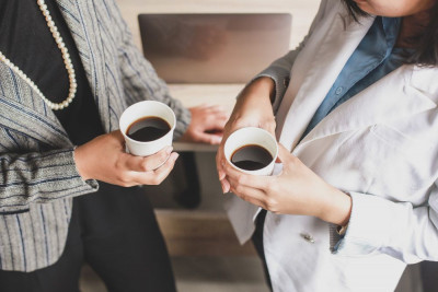 6 RESIKO BERBUKA DENGAN KOPI, BAHAYA GAK SIH?