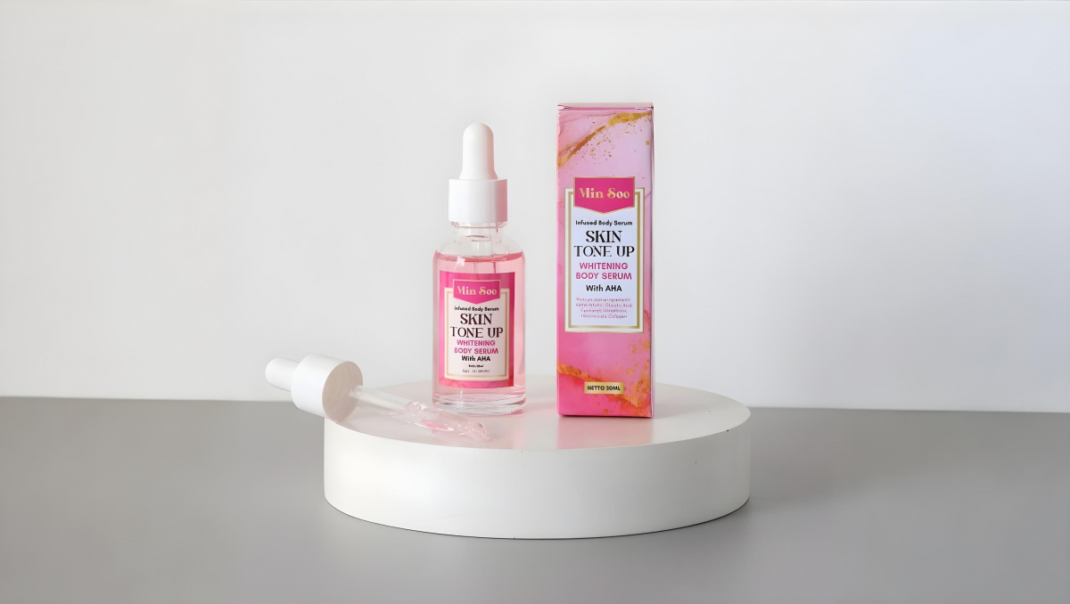 warna kulit tidak rata, kulit cerah, mencerahkan kulit, kandungan pencerah, min soo whitening body serum, min soo, yesdok, konsultasi, videocalldokter, 24jam
