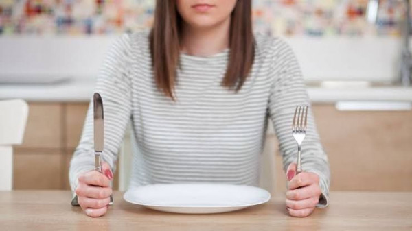 7 Makanan yang Baik Dikonsumsi Saat Perut Kosong