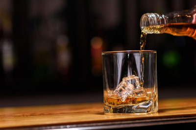 Orang Tua Bisa Jadi Penyebab Anak Kecanduan Alkohol