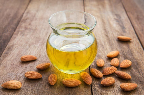 Manfaat Super Minyak Almond Bagi Kesehatan