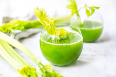 Jus Seledri Bisa Turunkan Berat Badan dengan Mudah?