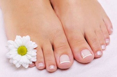 Tips Simpel Atasi Kulit Kaki Kering