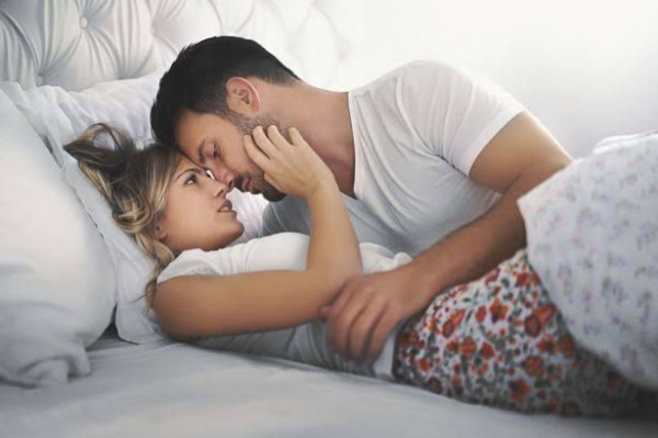 4 Kesalahan yang Biasa Pria Lakukan Saat Berhubungan Seksual