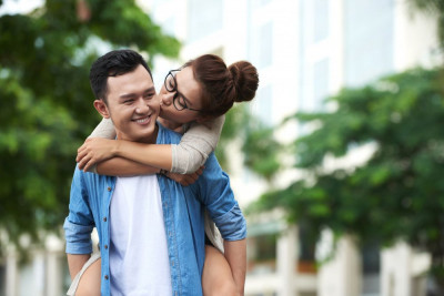 8 CARA AGAR MEMBUAT SUAMI MERASA LEBIH DIAPRESIASI