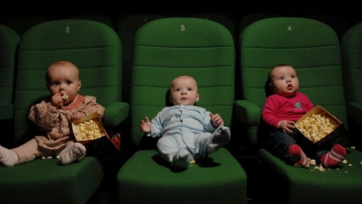 Demam Avengers: Endgame, Amankah Bawa Anak Saat Menonton Bioskop?