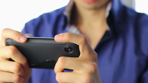 Ini Efek Buruk Jika Terlalu Lama Menggunakan Gadget 