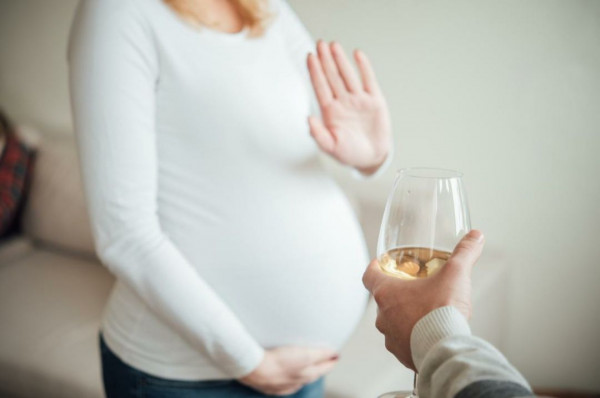 Alkohol Tidak Baik bagi Ibu Menyusui