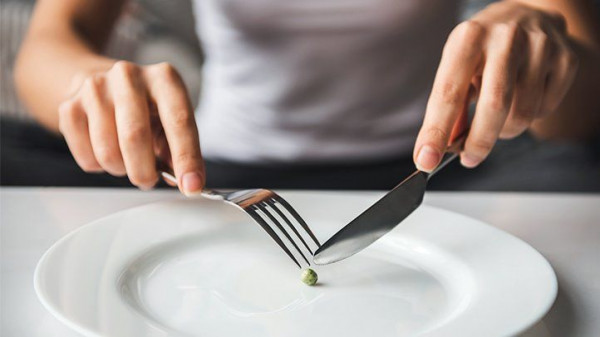 Mengurangi Asupan Kalori tanpa Membuat Anda Lapar