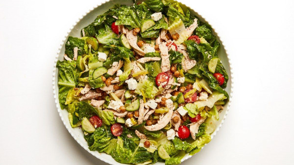 5 Topping Terbaik untuk Salad yang Sehat