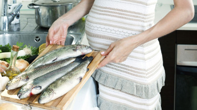 Tak Perlu Diragukan Lagi, Ini Manfaat Ikan Bagi Ibu Hamil
