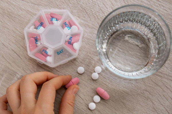 Antikoagulan, antikoagulan adalah, antikoagulan contoh, perbedaan antiplatelet dan antikoagulan, antiplatelet dan antikoagulan, apa itu antikoagulan, fungsi antikoagulan, mekanisme kerja antikoagulan, yesdok