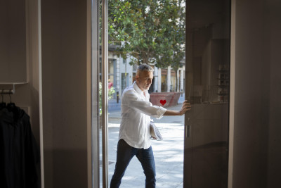 TIBA-TIBA LUPA HARUS NGAPAIN NIH, KENALI GEJALA DOORWAY EFFECT YUK!