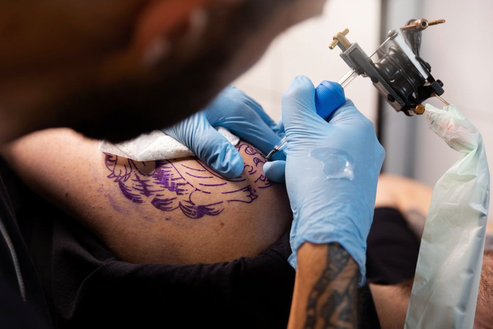 resiko tatoan, apa resiko tato, resiko bikin tato, penyakit akibat tato, apakah tato menyebabkan keloid, apakah tato menyebabkan kanker, yesdok