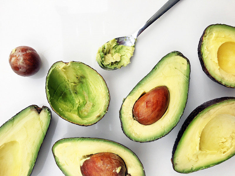 Scrub Avokad untuk Kaki yang Lelah YesDok Scrub Avokad untuk Kaki yang Lelah YesDok