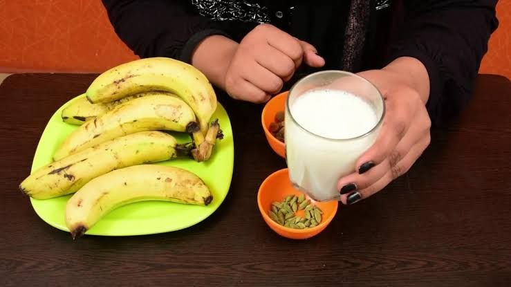 Pisang dan susu