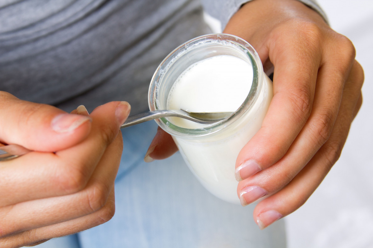 Efek Samping Mengonsumsi Yogurt Basi 