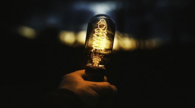 Studi: Sinar UV dari LED Sanggup Matikan Virus Corona pada Manusia