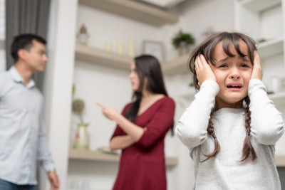 Dampak Psikologis Perceraian Orang Tua Pada Mental Anak