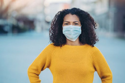 Cara Menggunakan dan Merawat Masker Kain dengan Benar