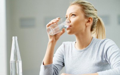 Konsumsi Air Minum Tiap Orang Berbeda-beda, Ini Faktor Pembedanya