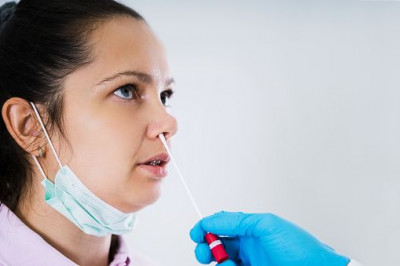 Ini Kelebihan dan Kekurangan Swab Antigen