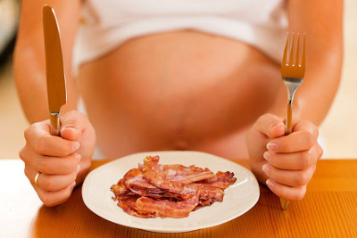 Cara Aman Mengolah dan Mengonsumsi Daging Bagi Ibu Hamil