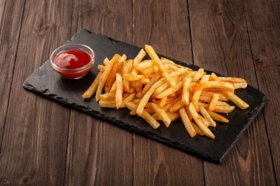 5 Makanan yang Dapat Meningkatkan Risiko Sel Kanker