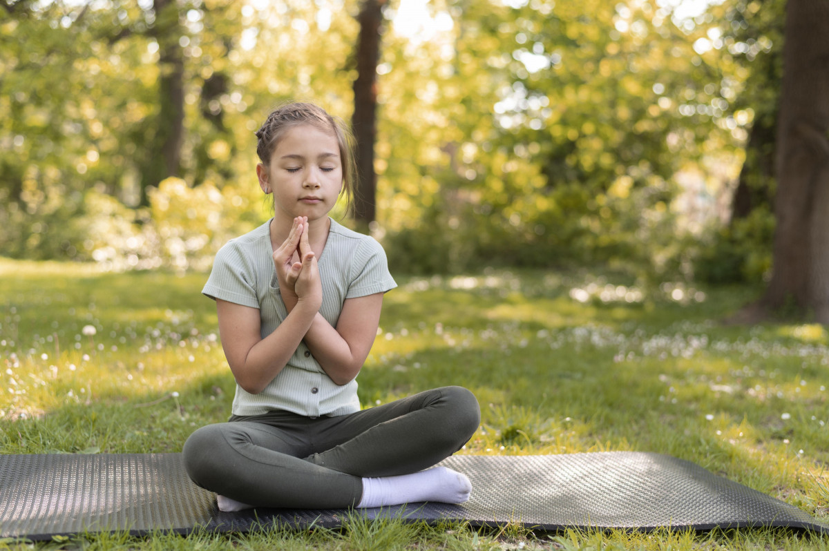 Jenis Meditasi yang Cocok Diterapkan Bagi Anak | Yesdok.com