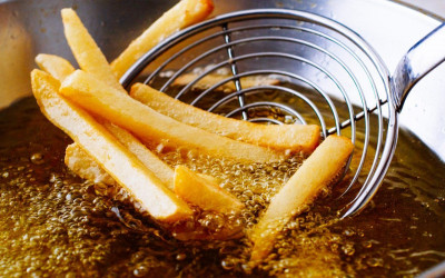 5 Makanan Terlarang untuk Penderita Refluks Asam Lambung