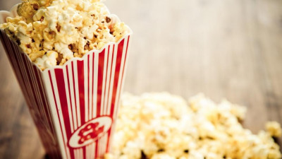 Selain Menjadi Sumber Serat, Ini Manfaat Popcorn Lainnya yang Penting Diketahui
