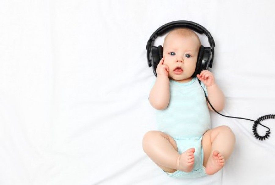 Begini Proses Mendengar pada Bayi, Orang Tua Wajib Tahu!