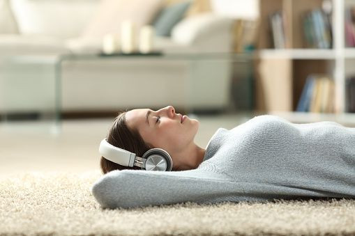 Selain Musik, 4 Jenis Suara Bisa Bikin Cepat Tidur