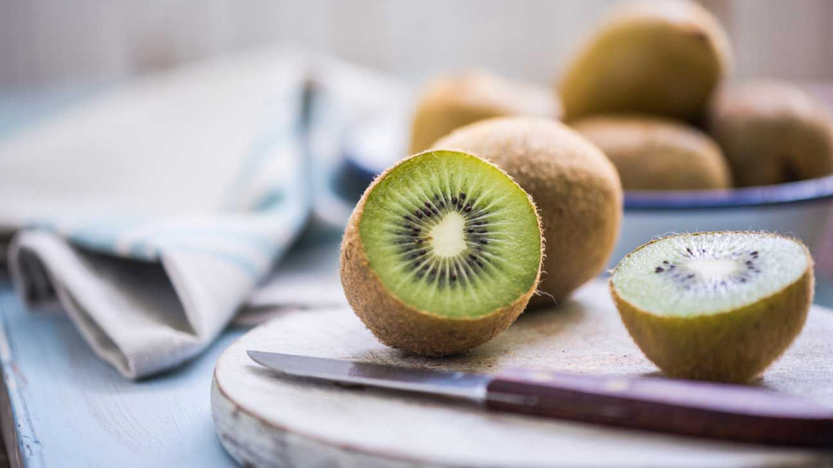 Manfaat kiwi untuk kulit