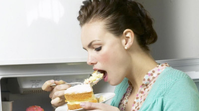3 Hal yang Bisa Membuat Anda Terus Merasa Lapar