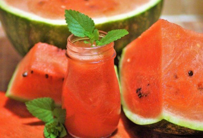 Dapatkan 4 Manfaat di Balik Jus Semangka Ini