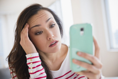 Penggunaan Smartphone Bisa Memperburuk Sakit Kepala