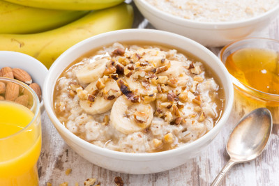5 Makanan untuk Cegah Refluks Asam