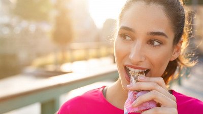 Aturan Ngemil yang Tidak Merusak Diet Anda