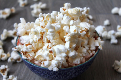 Tidak Hanya Sekadar Cemilan, Ini Manfaat Kesehatan dari Konsumsi Popcorn