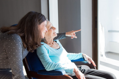 Cara Efektif Merawat Penderita Alzheimer