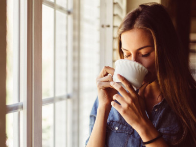 Minuman yang Perlu Dihindari Agar Gejala Refluks Asam Tidak Semakin Buruk