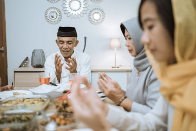 Bahaya Melewatkan Makan Sahur di Bulan Ramadan