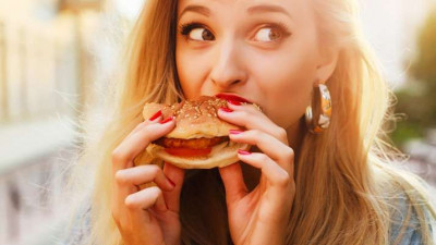 Kaitan Antara Junk Food dan Penyakit Diabetes