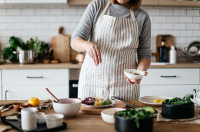 Kebiasaan Memasak Berikut Ini Bisa Gagalkan Rencana Diet Anda