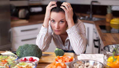 Sedang Stres? Coba Konsumsi Makanan dan Minuman Ini