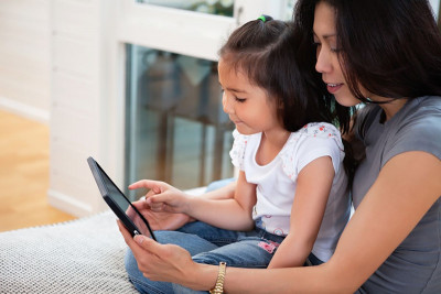 Tips Bijak untuk Kelola Penggunaan Teknologi pada Anak