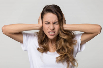 Benarkah COVID-19 Sebabkan Masalah Tinnitus?