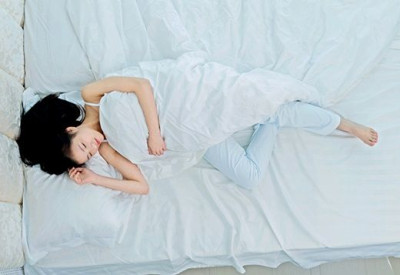 Beragam Posisi Tidur dan Manfaatnya