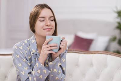 Minuman yang Membantu Tidur Agar Lebih Mudah
